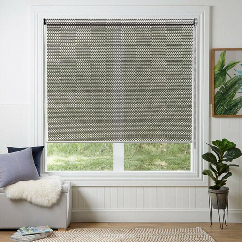 CLEARANCE Sunscreen Shade Roller Blind Light Filtering 220cm Drop - Picture 4 of 9