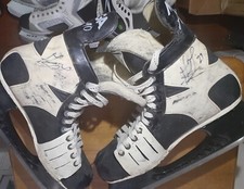 Autographed ALEXEI KOVALEV NY Rangers Rookie Canadien Micron White Skates Signed