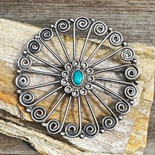 Vintage Native American Sterling Silver Pin with Turquoise