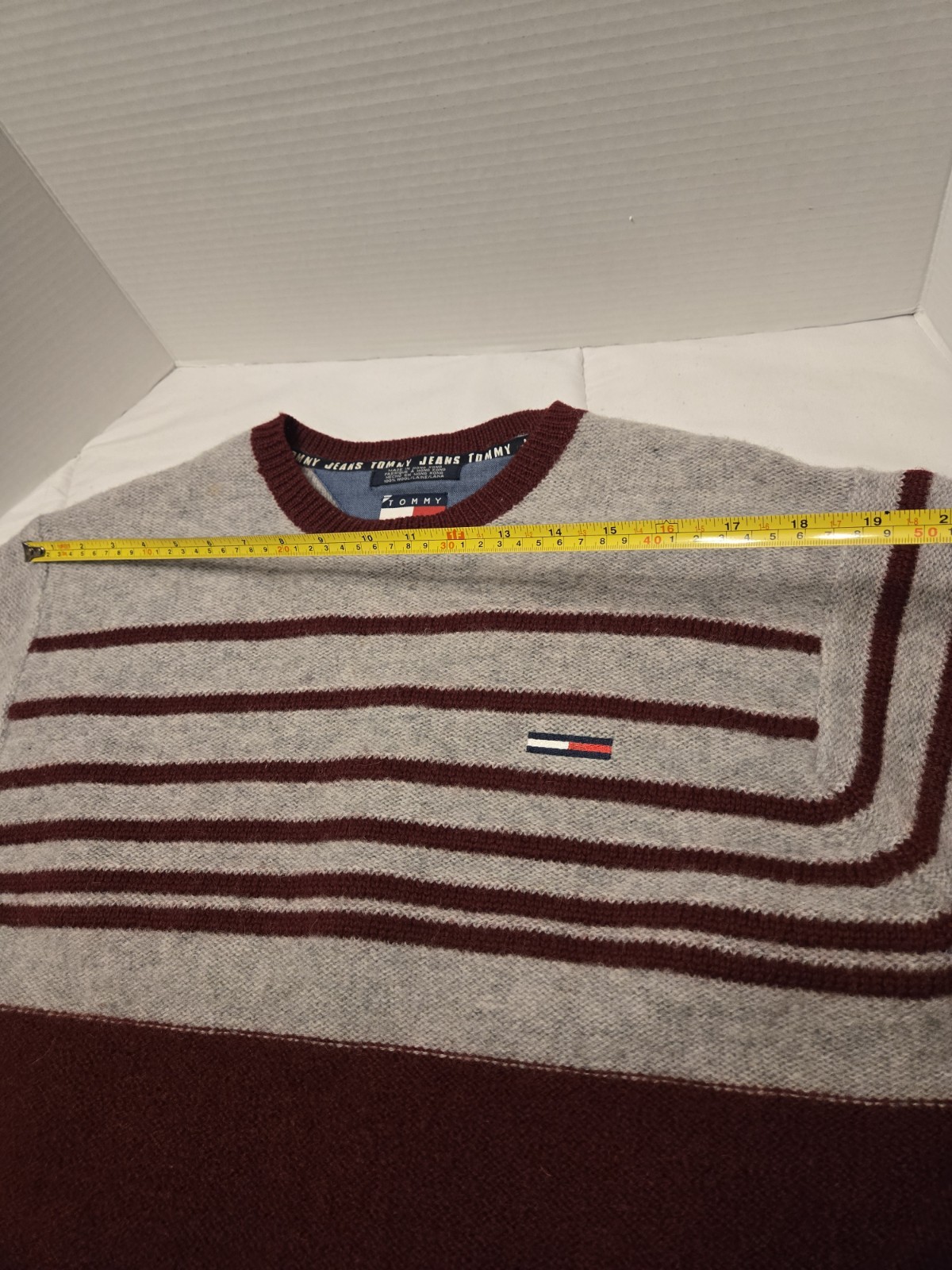 Vtg Tommy Hilfiger 100% Wool Sz M Sweater Stripes Logo Fisherman Holiday Festive