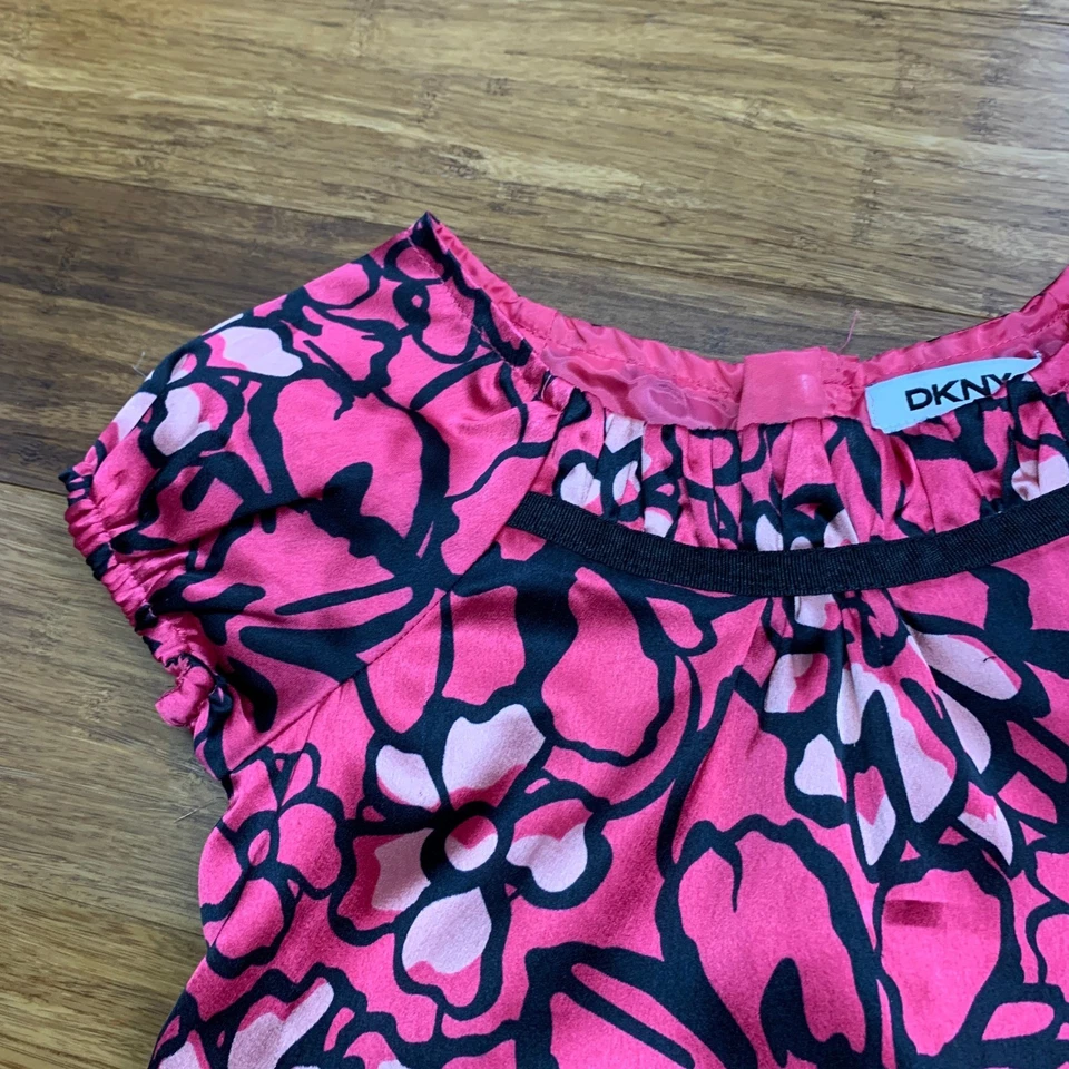 DKNY девочек розовый цветочный печать коротким рукавом платье размер 3T атласный Summer яркий - Изображение 2 из 4