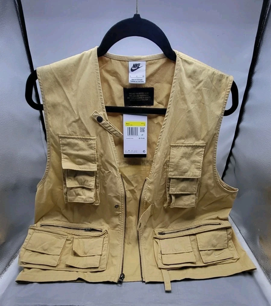 NWT $175 NIKE LIFE / UTILITY/ Fishing SESAME TAN Vest FN3214-252 Men Sz Small