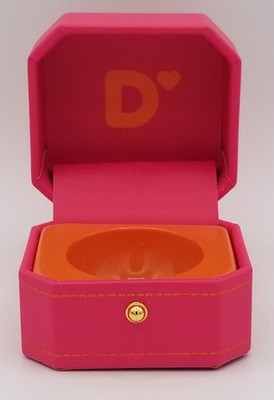 Dunkin Single Limited Edition Munchkin ''I Dough'' Ring Proposal Box Promo