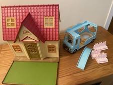 Sylvanian Families Cosy Cottage. + Sunshine Nursery Bus - Good Condition