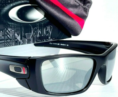 Oakley FUEL CELL Black Thin Red Line POLARIZED Galaxy Chrome Lens