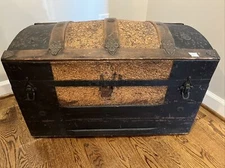 1800's Antique Vintage Steamer Trunk Chest - Dome top