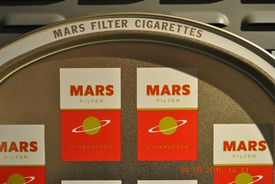 MARS FILTER CIGARETTES -- MARS -- METAL TRAY 11