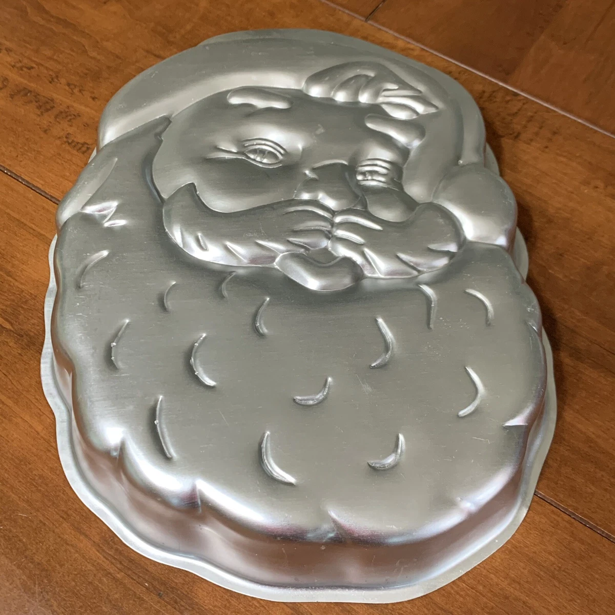 Vintage Wilton 1979 Classic Santa Claus Cake Pan Aluminum Christmas Holiday