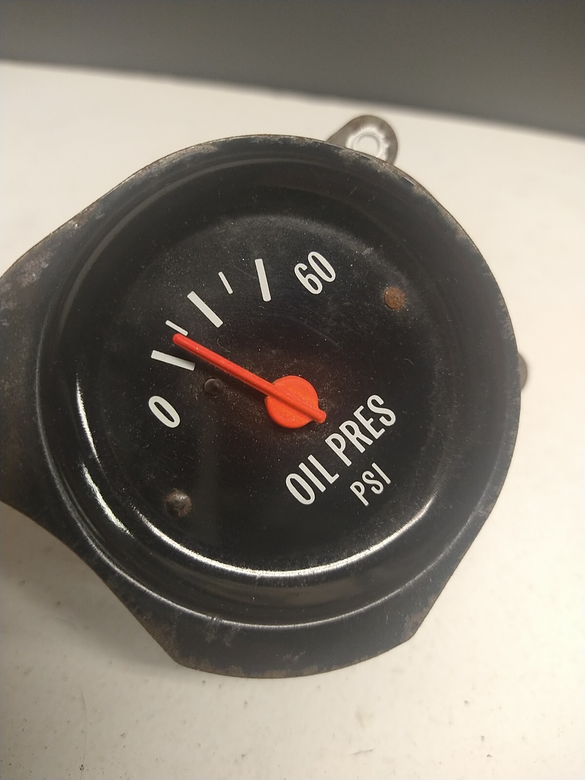 7387 CHEVY GMC TRUCK BLAZER SUBURBAN Oil Pressure GAUGE MECHANICAL C/K