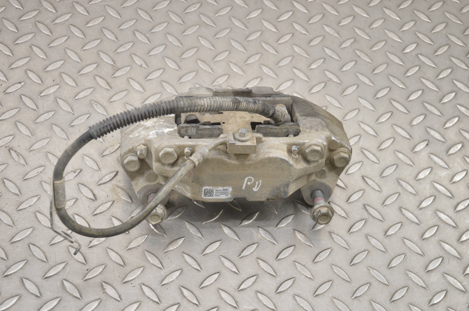 GMC Sierra Brake Caliper Front Right 811560853 1500 5.3 2021  