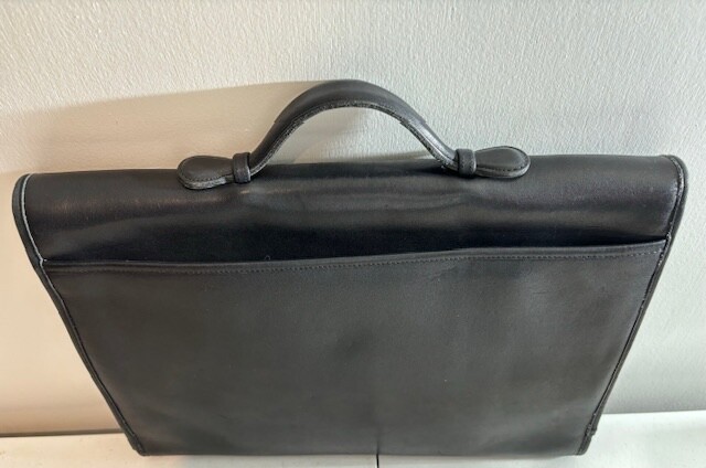 Vintage Coach slim leather briefcase bag w/ turn lock Black