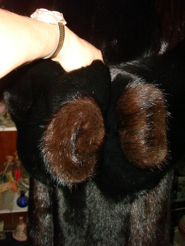 SZ M - L IMPECCABLE MAHOGANY MINK FUR COAT W/ BLACK DYED FOX EUC - Picture 5 of 11