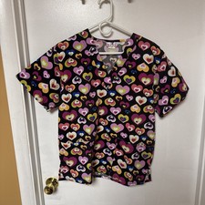 Expo Uniform. Inc. Scrub Top   Multicolor Heart Print M   Used Good
