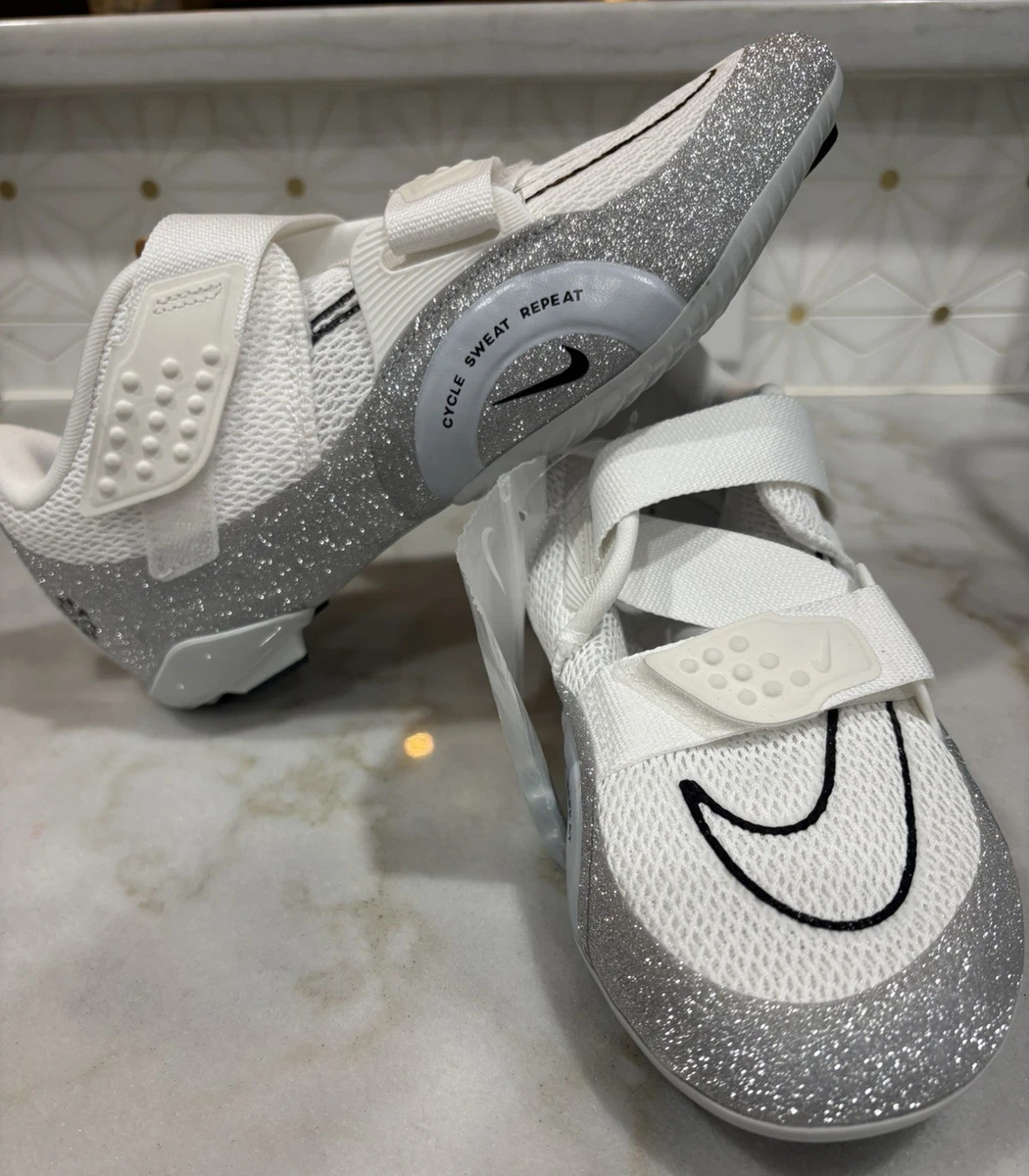 Preços baixos em Sapatos de Ciclismo Nike para mulheres | eBay