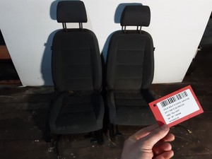 INNENAUSSTATTUNG VW Golf V (1K1) Hatchback 1.4 16V (BCA) 2004 1K4881105FT