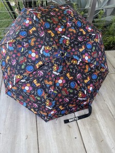 ✿ ROMERO BRITTO ✿ FOLDABLE UMBRELLA- Icons- Fish Hearts Cupcake Apple