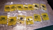 1097070841 JOHN DEERE  LOT OF 13 CLAMPS