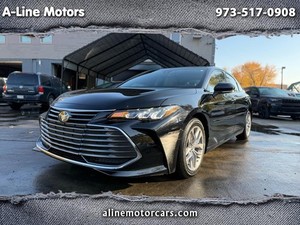 2019 Toyota Avalon XLE