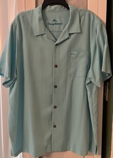 Tommy Bahama Men  s Size XL Aquamarine Coastal Breeze Check IslandZone Camp Shirt