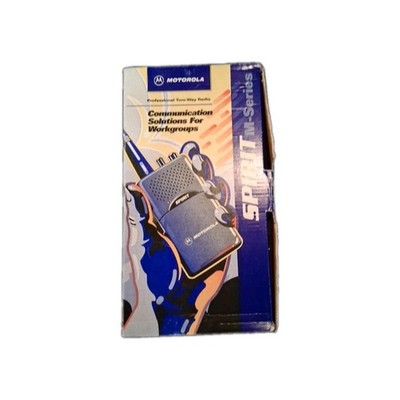 Pair Motorola MV11C Series Spirit Portable Two-Way Radios New Antennas Batteries