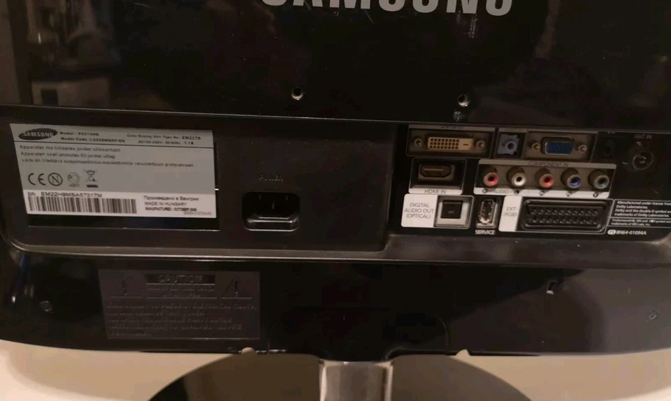 22" Samsung Freeview/ Digital tv TV  With Remote.  - Image 2 of 2