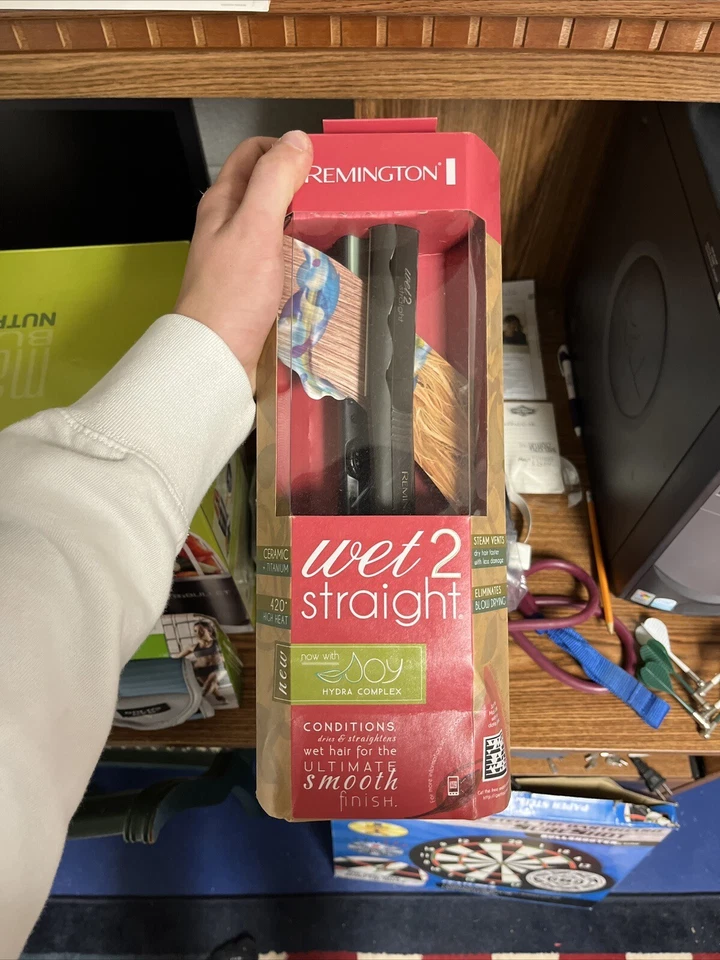 Remington Wet 2 Straight Flat Iron 2” Dries & Straightens Hair New RARE FIND - Image 3 of 3