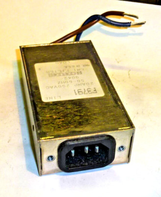 Netzfilter Netz Anschlussbuchse 250 Volt AC  20 Amp.  CORCOM,   EMI Filter /LFS3