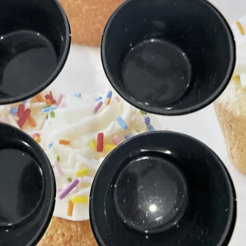 Trudeau Structure Silicone Muffin Pan