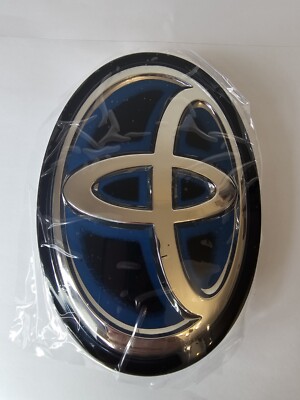 Toyota Kluger Hybrid 2017-2019 Front GrilleEmblem Radar  53141-42020