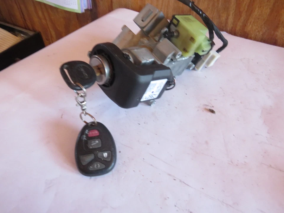 GMC Acadia Denali 2011 encendido con llave Foto 2 de 4