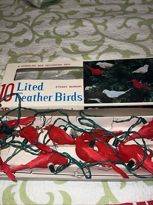 Vintage Rare Advance Imports 10 Lited Feather  Red Birds Steady Burning L255 