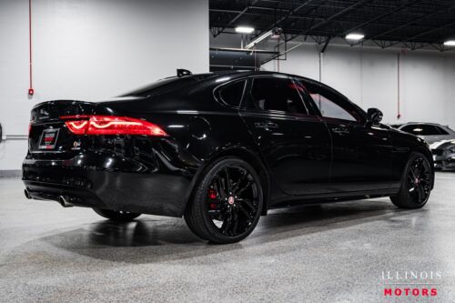 2020 Jaguar XF S - Picture 5 of 40