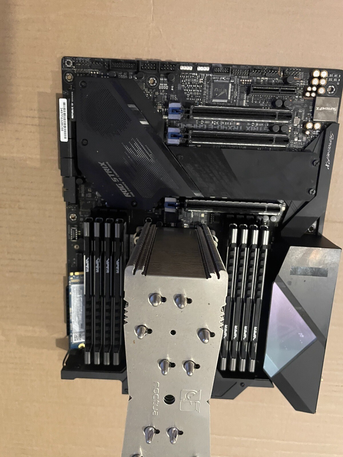 Threadripper 3960x + Asus ROG Strix TRX40e Motherboard + 128gb DDR4