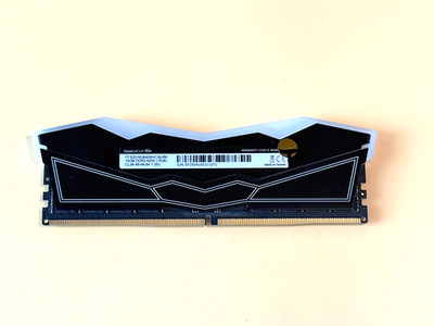 TEAMGROUP T-FORCE DELTA RGB 16GB DDR5-6400 CL38 RAM FF3D516G6400HC38JBK - 00020