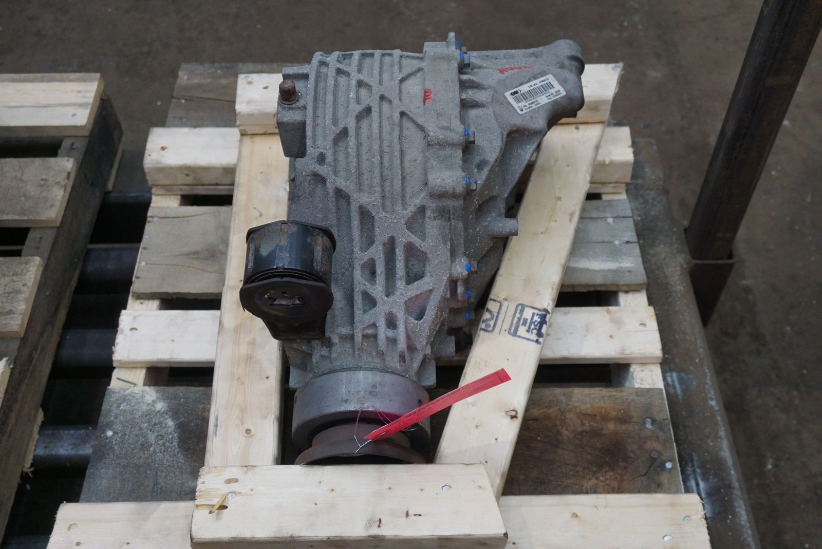 Rear Axle Differential Carrier OEM 670039125 Maserati Ghibli M157 2014-17+