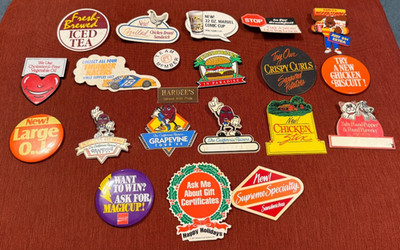 Vintage HARDEES Restaurant Employee Pins Button Lot Of 21