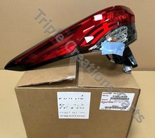 Toyota Genuine 81560-0E240 Lamp Assy Rear Combination LH 815600E240 OEM
