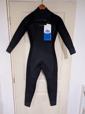 Patagonia Women's Full Wetsuit Size 8 MSRP 679