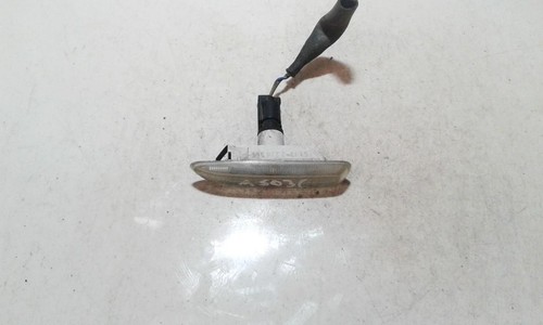 63132228591 Seitenblinker (Kotflügelblinker) Vorne Linke  BMW 3- DE748889-04