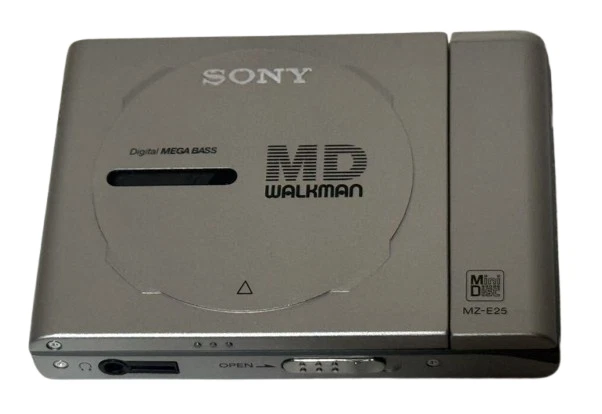 Silver Sony MiniDisc Player (Walkman) Personal MiniDisc Recorders