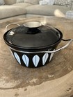 CATHERINEHOLM Norway 2 QUART CASSEROLE/Pot Black/White LOTUS Pattern MCM 60-70s — photo 1