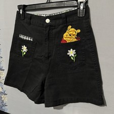 Vintage Winnie the Pooh Embroidered Black Shorts Kids Size 14 Ladybug Flower