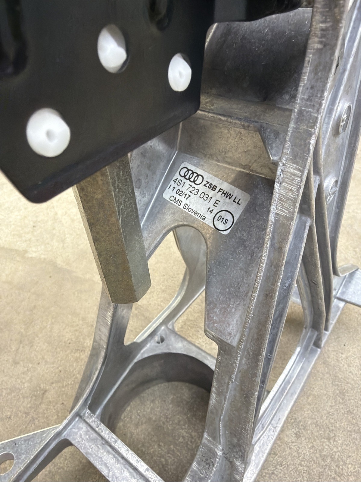 Audi R8 2017-2023 Brake pedal P/N 4S1723031E