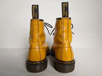 Dr.martens ブーツ イエロー made in England 英国製 DR.MARTENSドクターマーチン 8ホールブーツ イエロー UK4