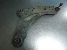 Triangle de suspension Opel VIVARO