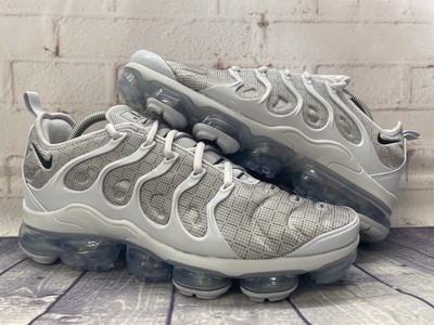 vapormax plus grey silver