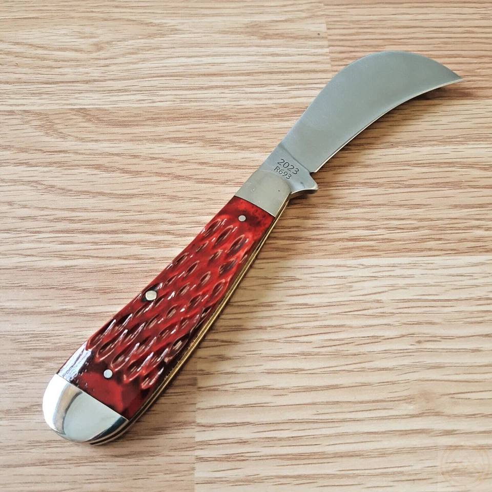 Remington 2023 Hawkbill Bullet Folding Knife 440 Steel Blade Red Jigged Bone - Image 3 of 4