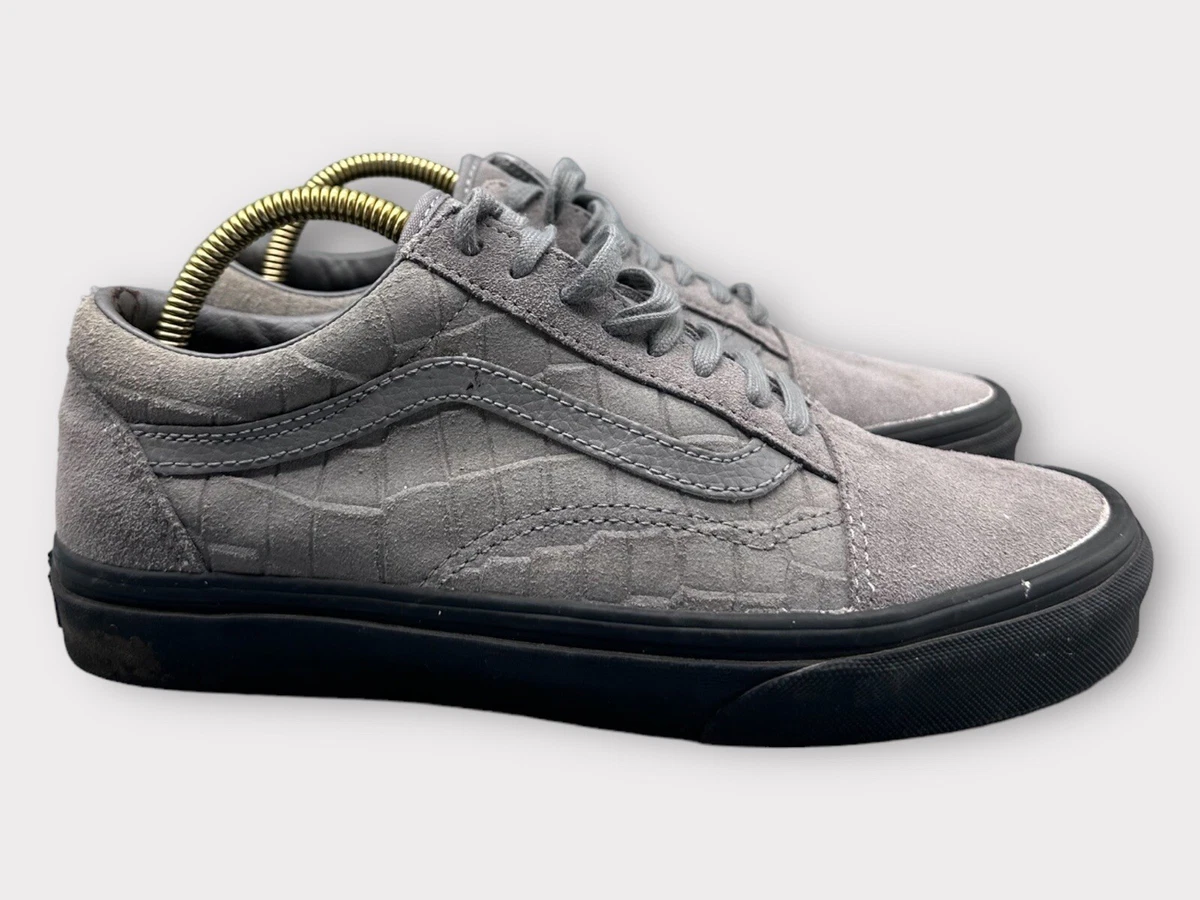 Places to get vans shoes near me 2025
