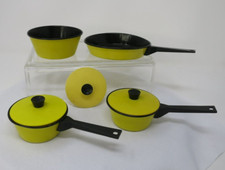 Vintage 60's 70's Mini Kids Toy Aluminum Play Pots  Pans Yellow Set 6
