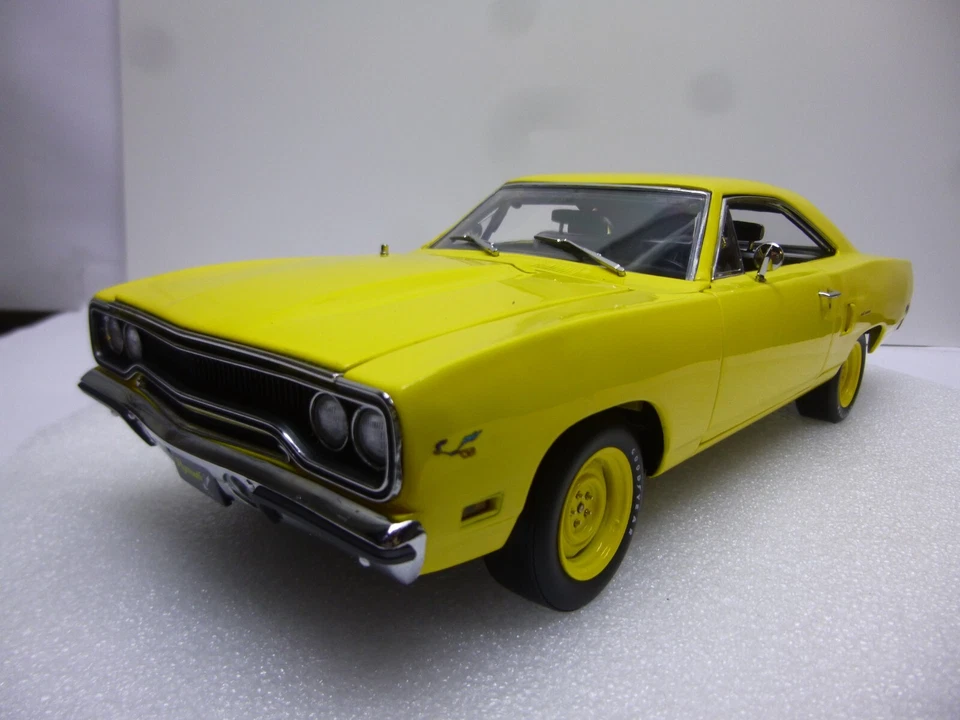 PLYMOUTH ROAD RUNNER 1970 GMP 18971 1/18 - Photo 3/4